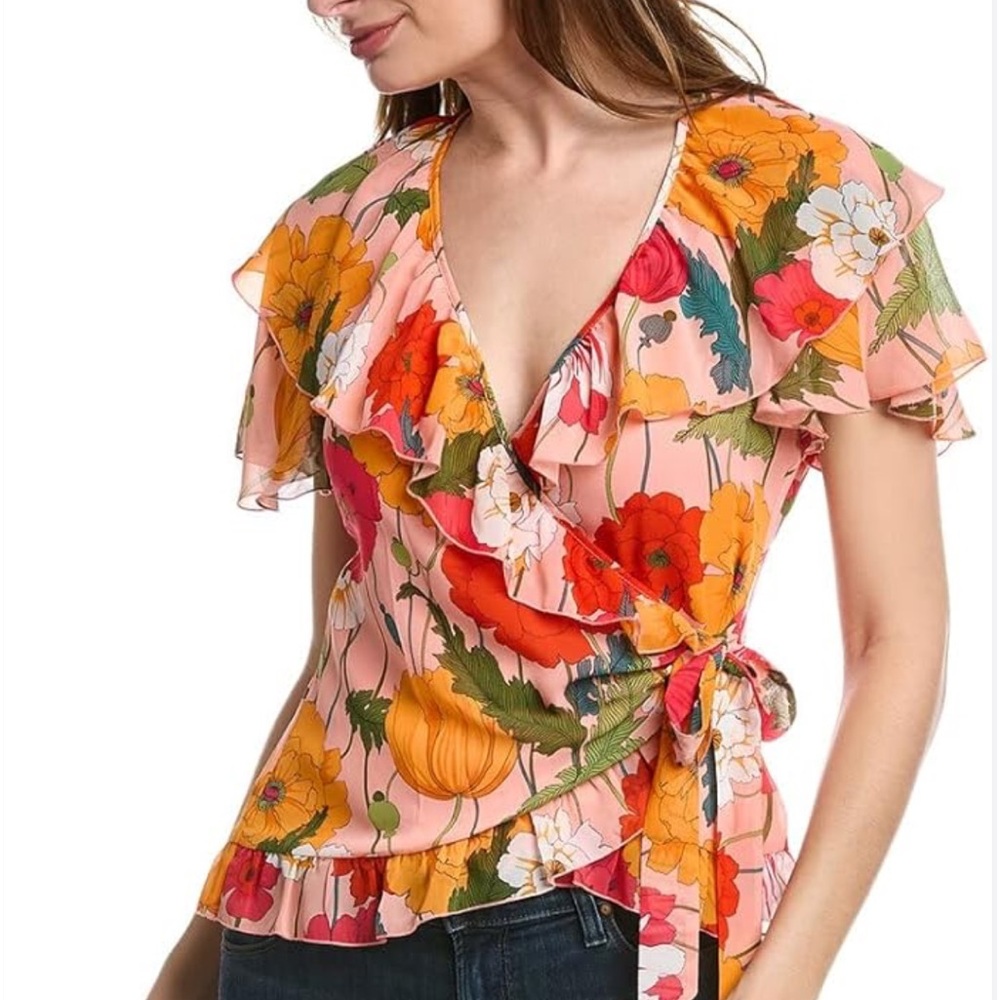 NEW🌺Trina Turk SPICY TOP size small $278 sold out online